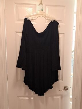 torrid Black Off-Shoulder Tunic Top